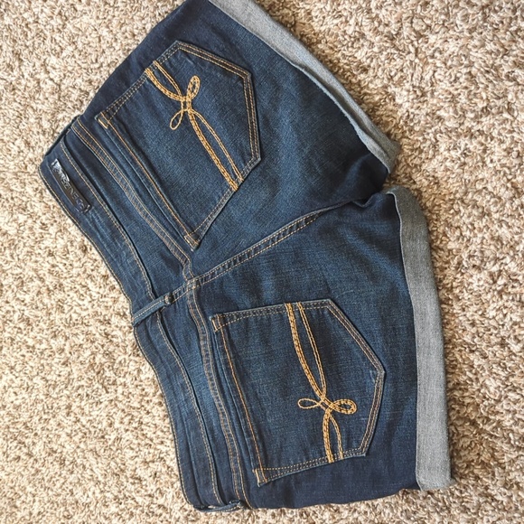 Blue shorts low-rise - Picture 6 of 7